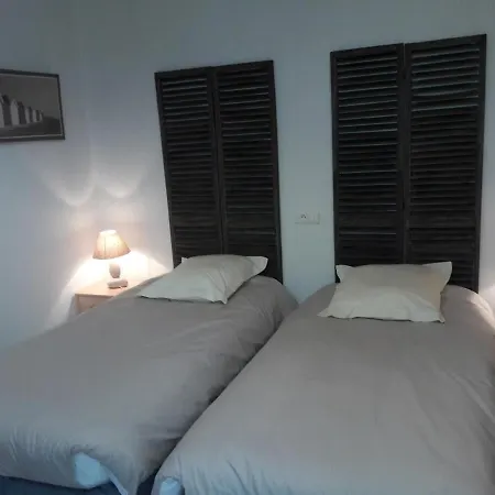 Les Ecureuils Apartment
